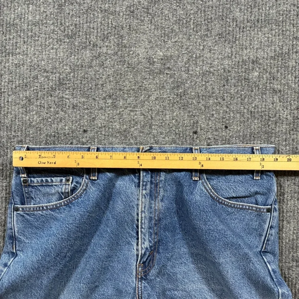 Levi's Signature Authentics Jeans Mens Size 38x30 Light Wash Regular Fit Denim